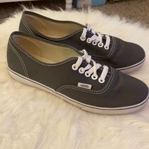 Women’s vans charcoal grey Sz 7 men’s 5.5
